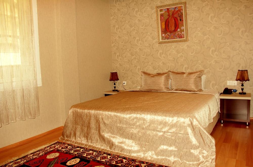 Nemi Hotel Baku Eksteriør billede